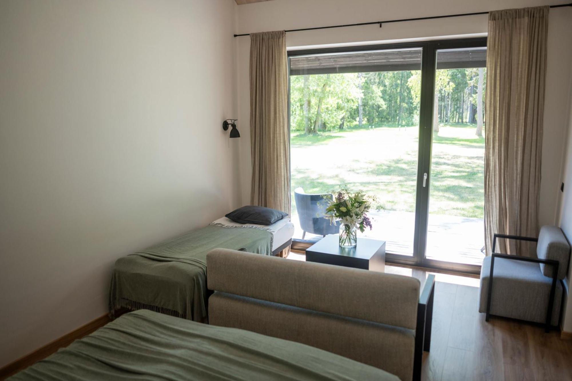 Hobekala Guesthouse Kalana Ngoại thất bức ảnh
